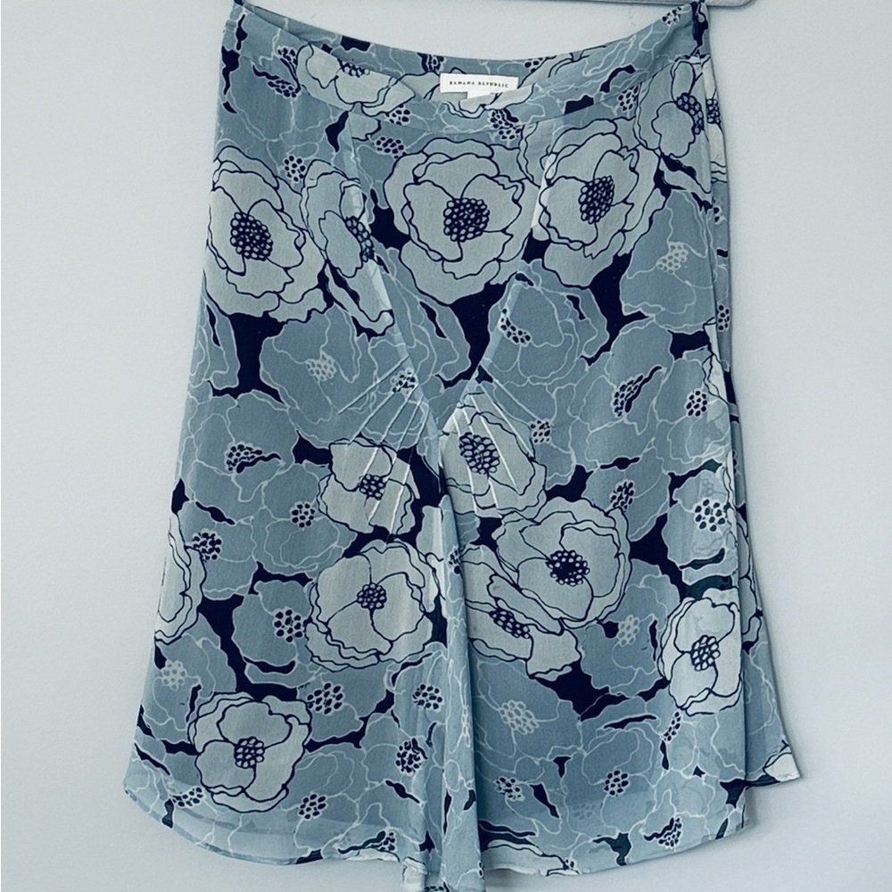 Banana Republic Silk A-Line Drop Waist Lined Skirt Navy & Gray Floral Print-4